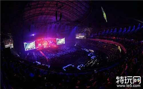 律性极强的 律性极强的