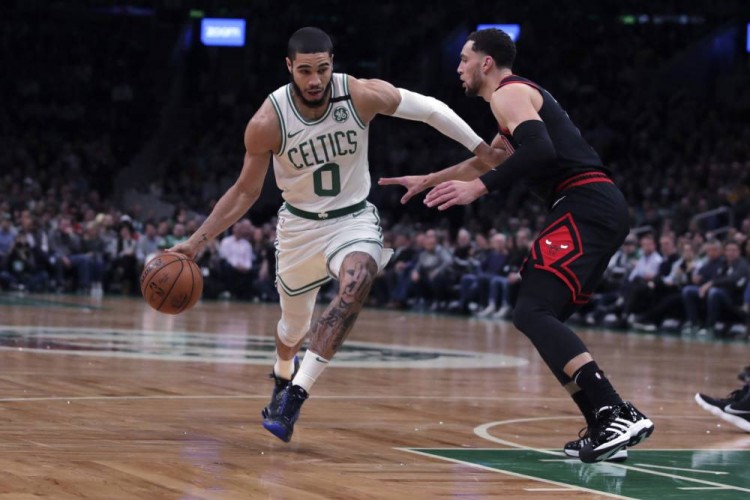 正摆脱争冠 正摆脱争冠